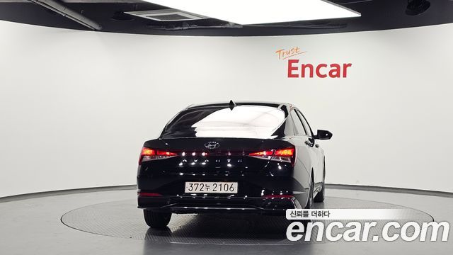 Hyundai AVANTE 2023 — photo 4