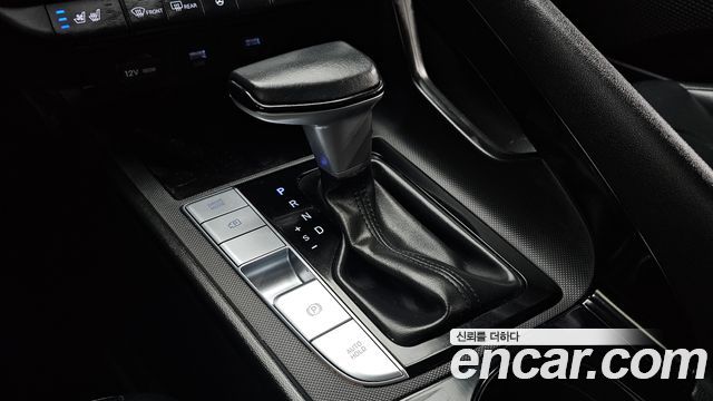 Hyundai AVANTE 2023 — photo 12