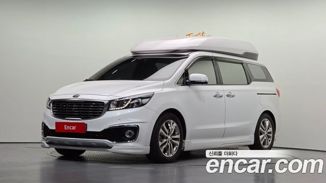Kia Canival 2016 — photo 1
