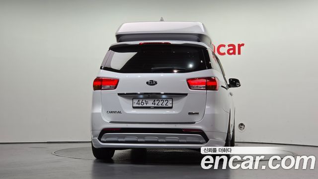 Kia Canival 2016 — photo 4
