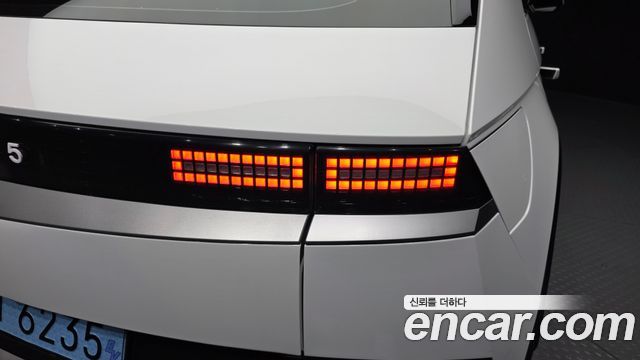 Hyundai Ioniq5 2023 — photo 9