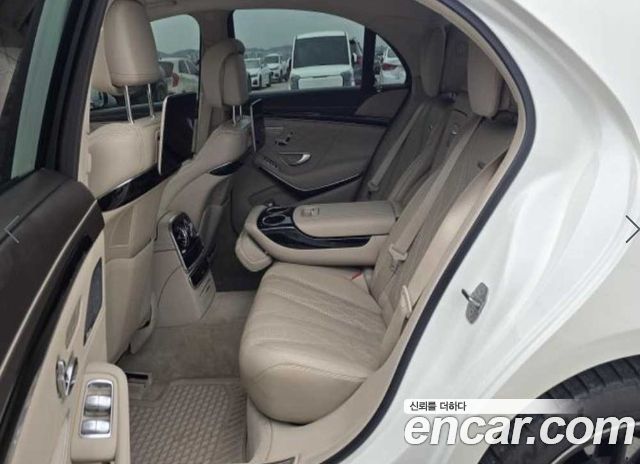 Mercedes-Benz S-Class 2020 — photo 12