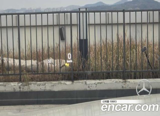 Mercedes-Benz S-Class 2020 — photo 16