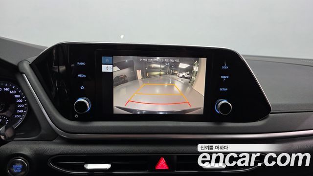 Hyundai Sonata 2023 — photo 21