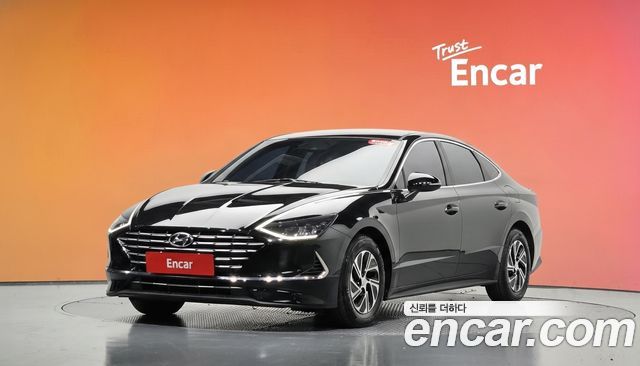 Hyundai Sonata 2023 — photo 1