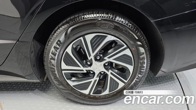 Hyundai Sonata 2023 — photo 7