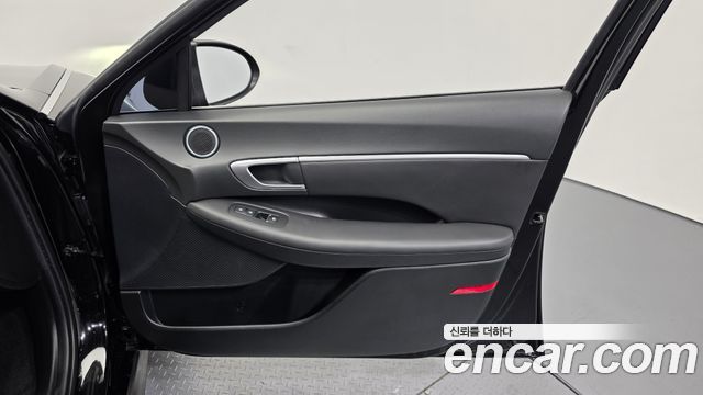 Hyundai Sonata 2023 — photo 15