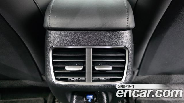 Hyundai Sonata 2023 — photo 31