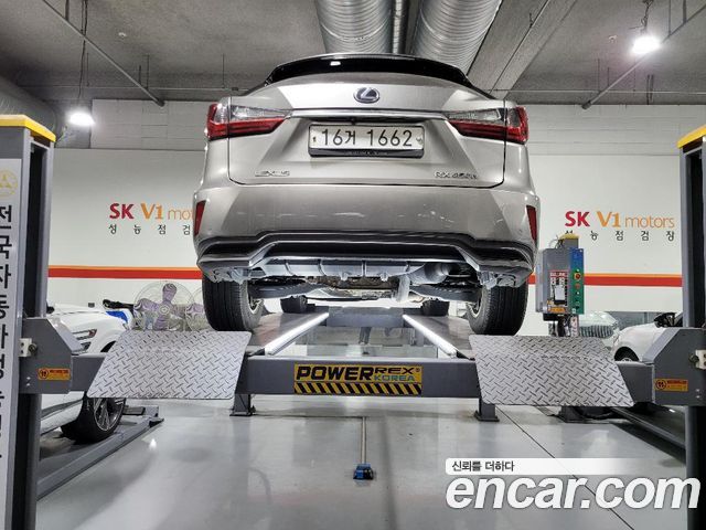 Lexus RX 2017 — photo 2
