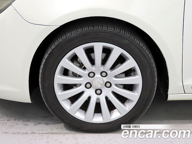 Chevrolet Korea Alpheon 2011 — photo 20