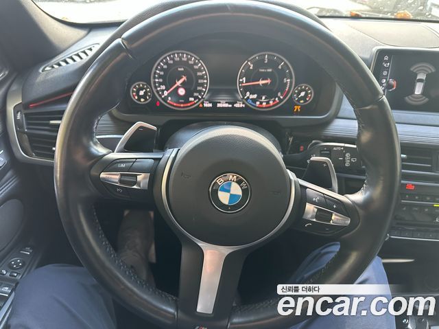 BMW X5 2017 — photo 8