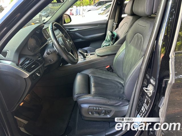 BMW X5 2017 — photo 14