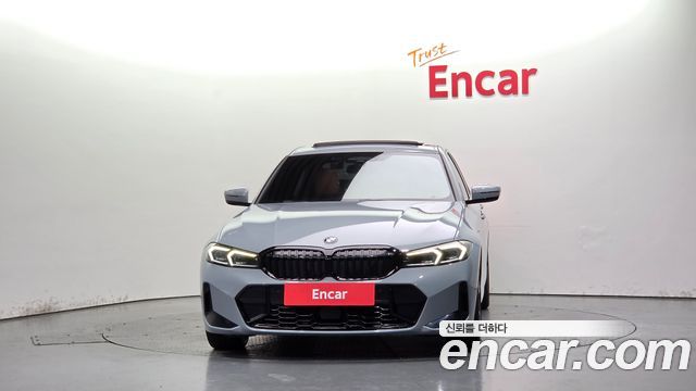 BMW 3-Series 2023 — photo 3