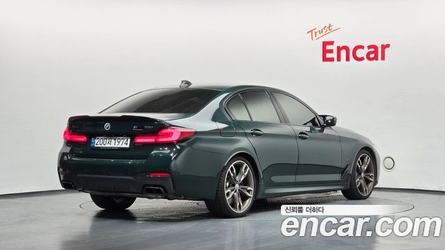 BMW 5-Series 2021 — photo 2