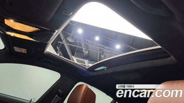 BMW 5-Series 2021 — photo 19