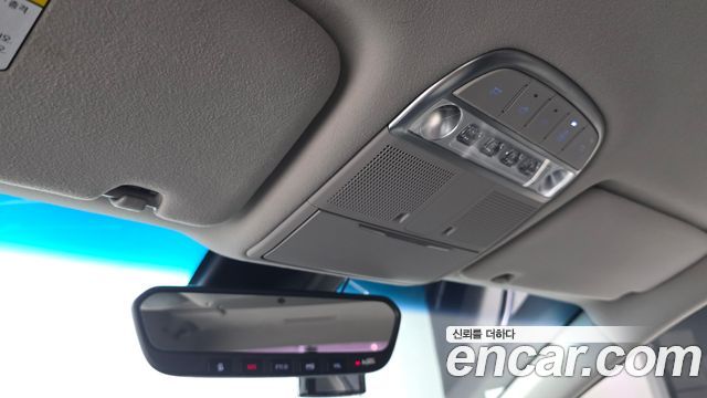 Genesis EQ900 2016 — photo 19