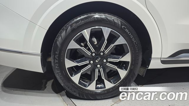 Kia Canival 2021 — photo 5