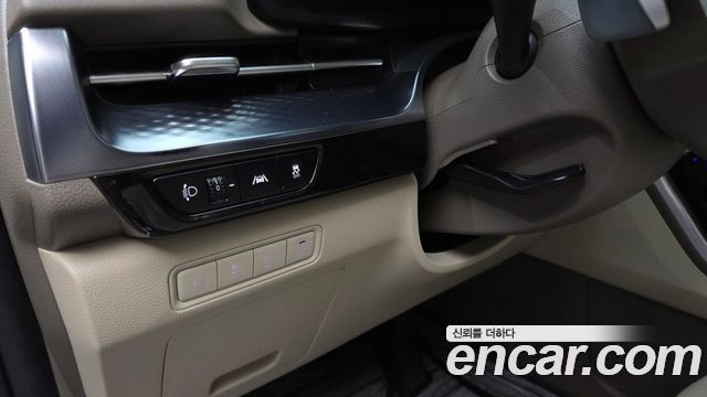 Kia Canival 2021 — photo 25