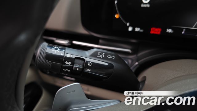 Kia Canival 2021 — photo 26