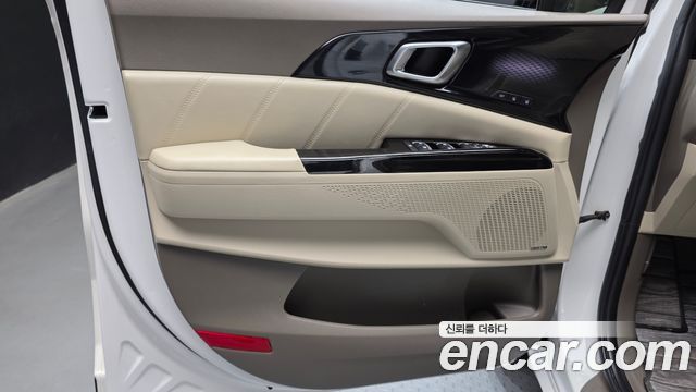 Kia Canival 2021 — photo 14