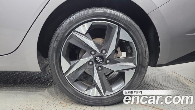 Hyundai AVANTE 2022 — photo 7