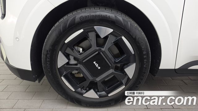 Kia Canival 2025 — photo 5