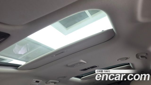 Kia Canival 2025 — photo 18