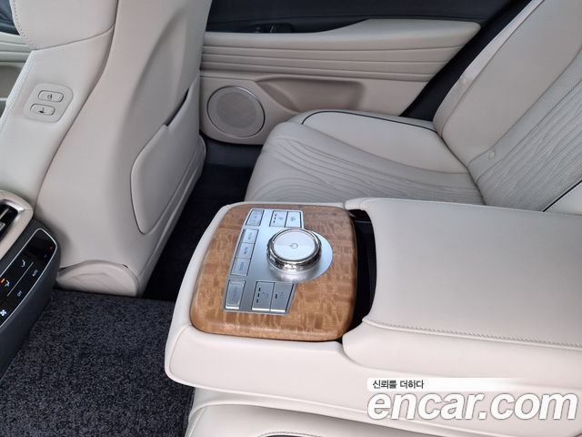 Genesis G80 2023 — photo 16