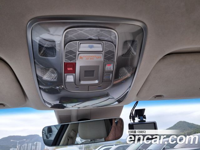 Genesis G80 2023 — photo 18