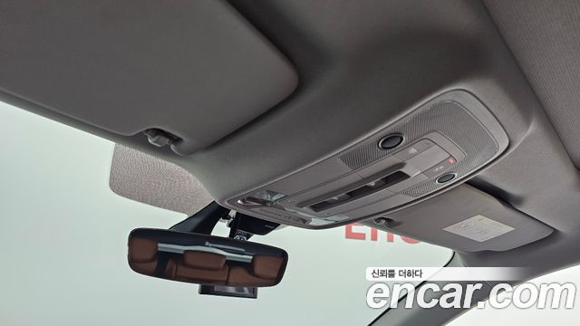 Audi Q3 2020 — photo 31