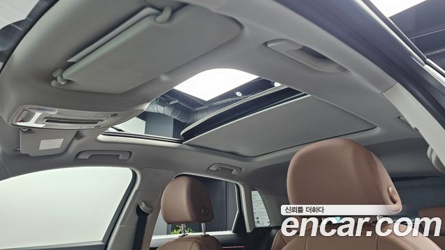 Audi Q3 2020 — photo 32