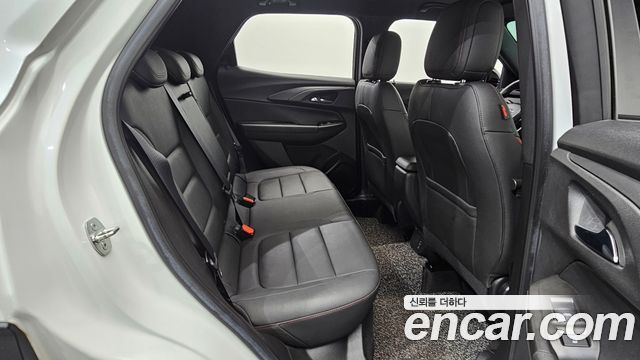 Chevrolet Korea Trailblazer 2022 — photo 17