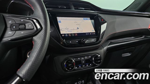 Chevrolet Korea Trailblazer 2022 — photo 18