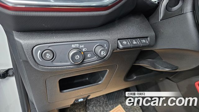 Chevrolet Korea Trailblazer 2022 — photo 27