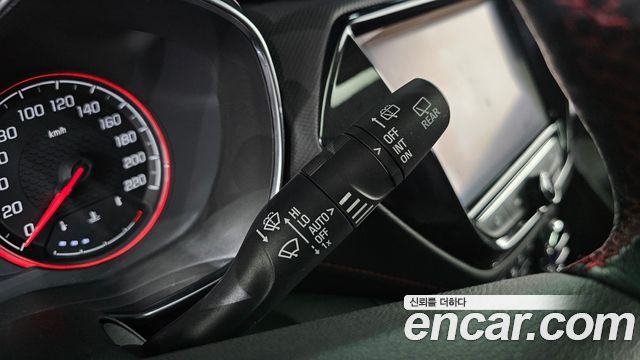 Chevrolet Korea Trailblazer 2022 — photo 28