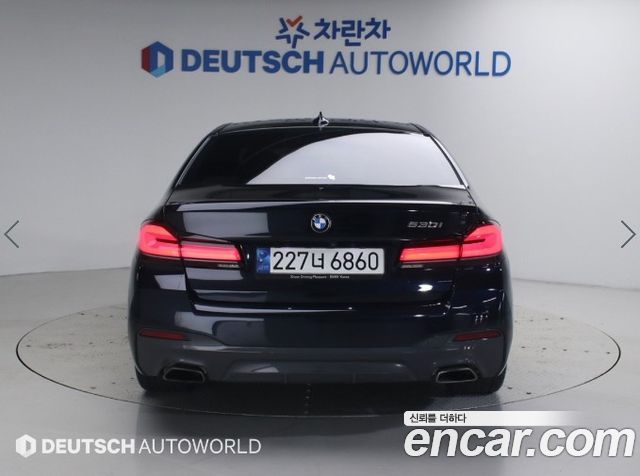 BMW 5-Series 2022 — photo 4