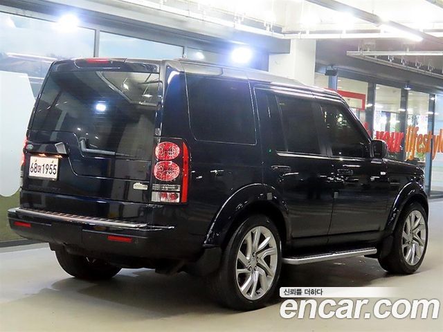 Land Rover Discovery 2011 — photo 4