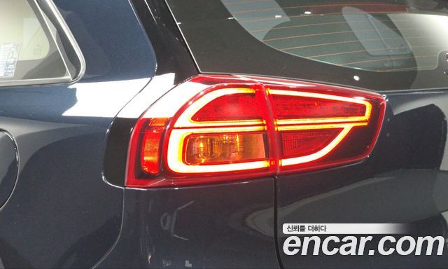 Kia Niro 2020 — photo 9
