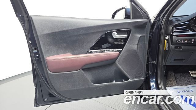 Kia Niro 2020 — photo 14