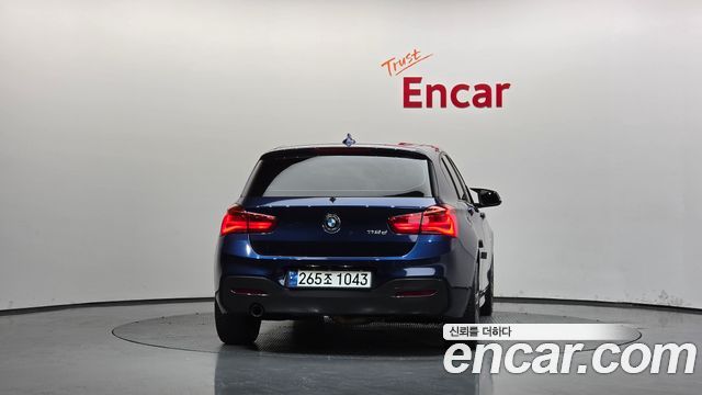 BMW 1-Series 2018 — photo 4