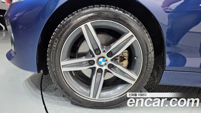 BMW 1-Series 2018 — photo 5