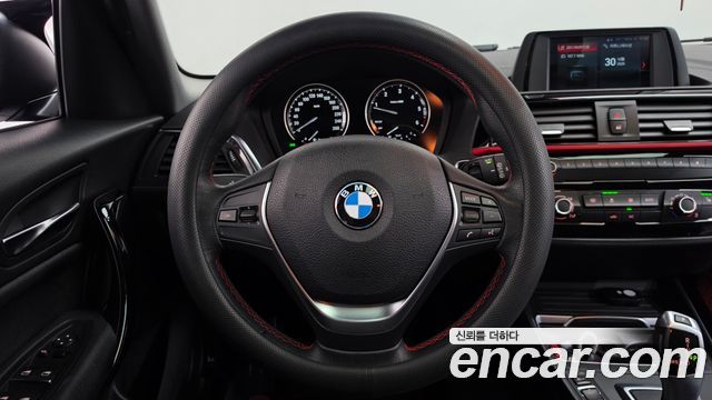 BMW 1-Series 2018 — photo 19