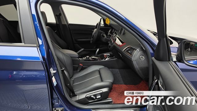 BMW 1-Series 2018 — photo 16