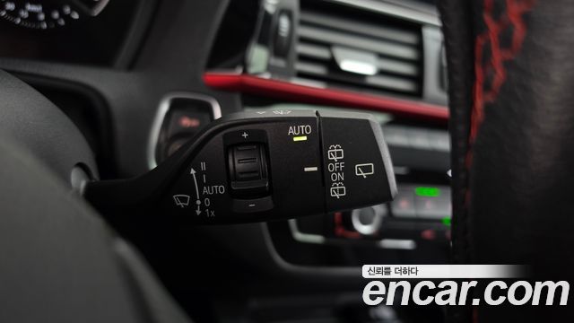 BMW 1-Series 2018 — photo 27