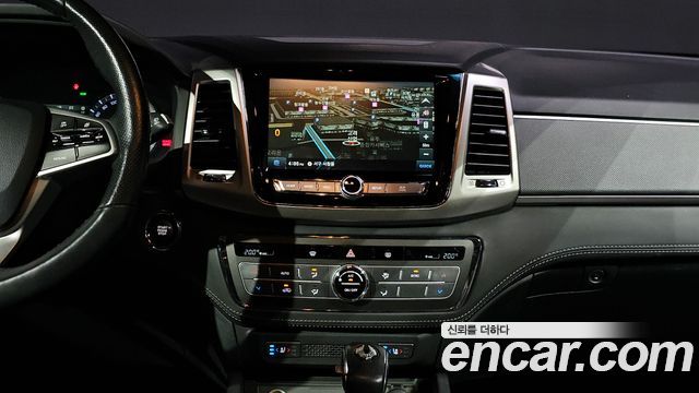KG Mobility Rexton 2019 — photo 20