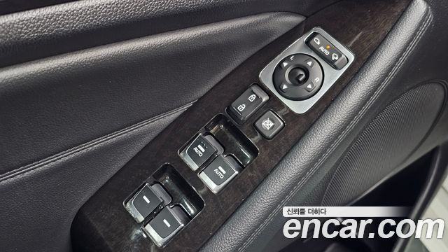 Kia K7 2013 — photo 20