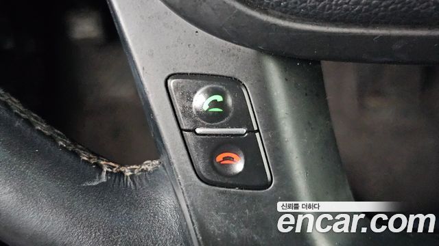 Kia K7 2013 — photo 22