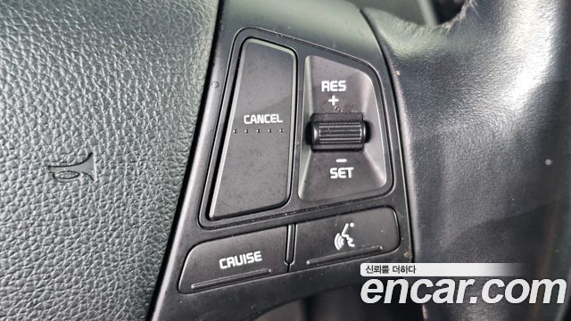 Kia K7 2013 — photo 23