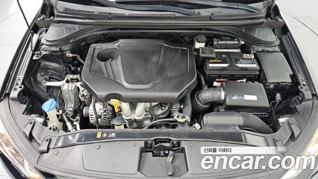 Hyundai AVANTE 2018 — photo 6