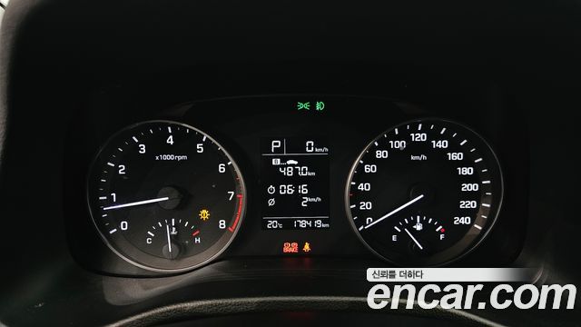Hyundai AVANTE 2018 — photo 11